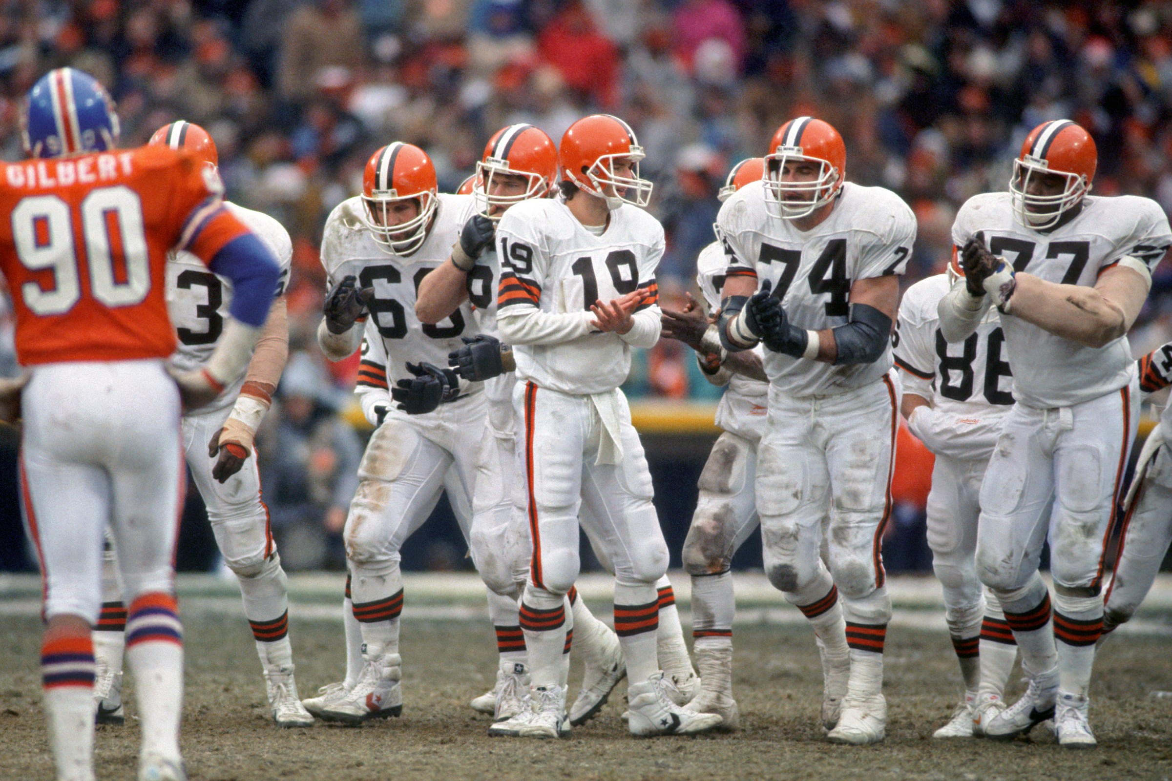 Sunday Dawg Chow (1/25): Championship Sunday has arrived!