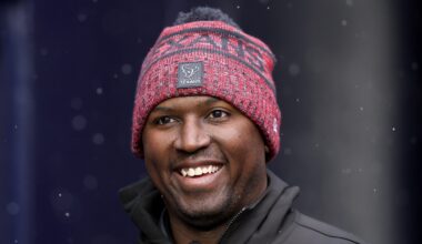 Texans Coach Draws Interest from Eagles for Vacant OC Position