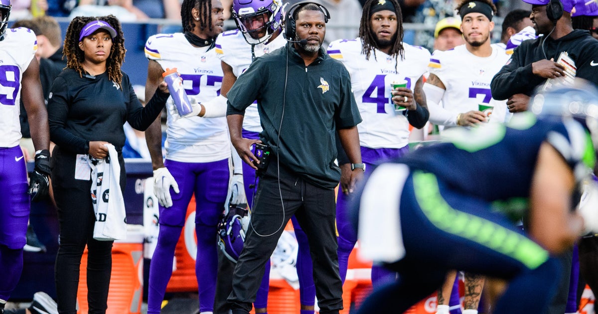 Vikings' Daronte Jones finalizing deal to be Commander's defensive coordinator, AP source says