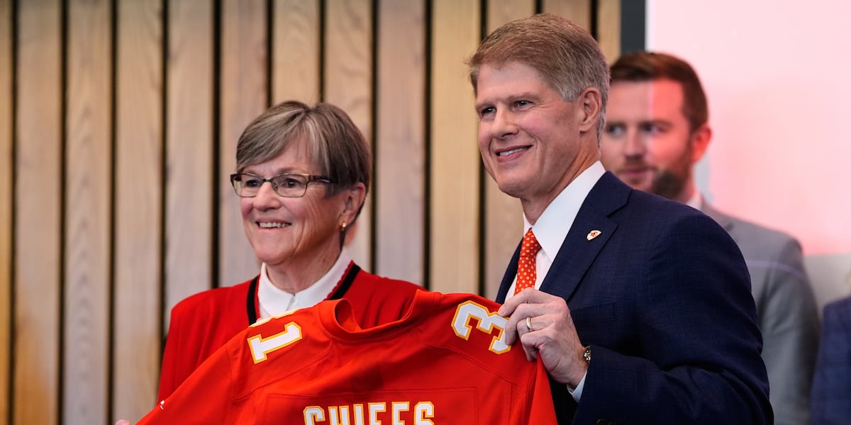 Chiefs to choose from 2 Kansas City firms for design of new stadium