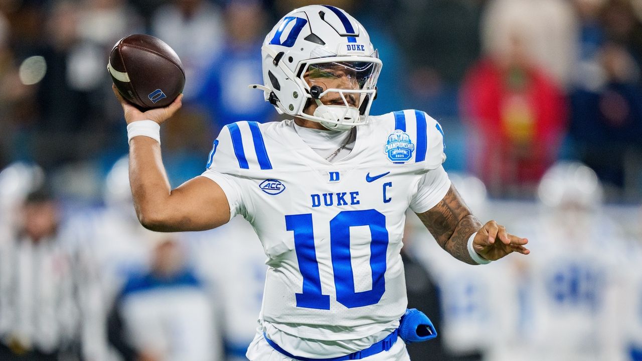 QB Darian Mensah joins Miami Hurricanes after legal battle with Duke