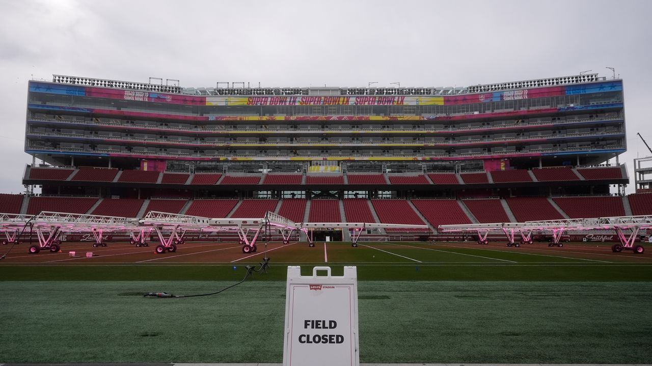 NFL's turf guru has meticulous journey to prepare Levi's Stadium field for Super Bowl