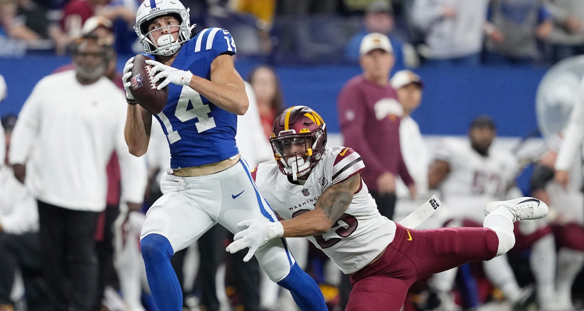 Commanders Predicted to Add 1,000-Yard Free Agent for Jayden Daniels