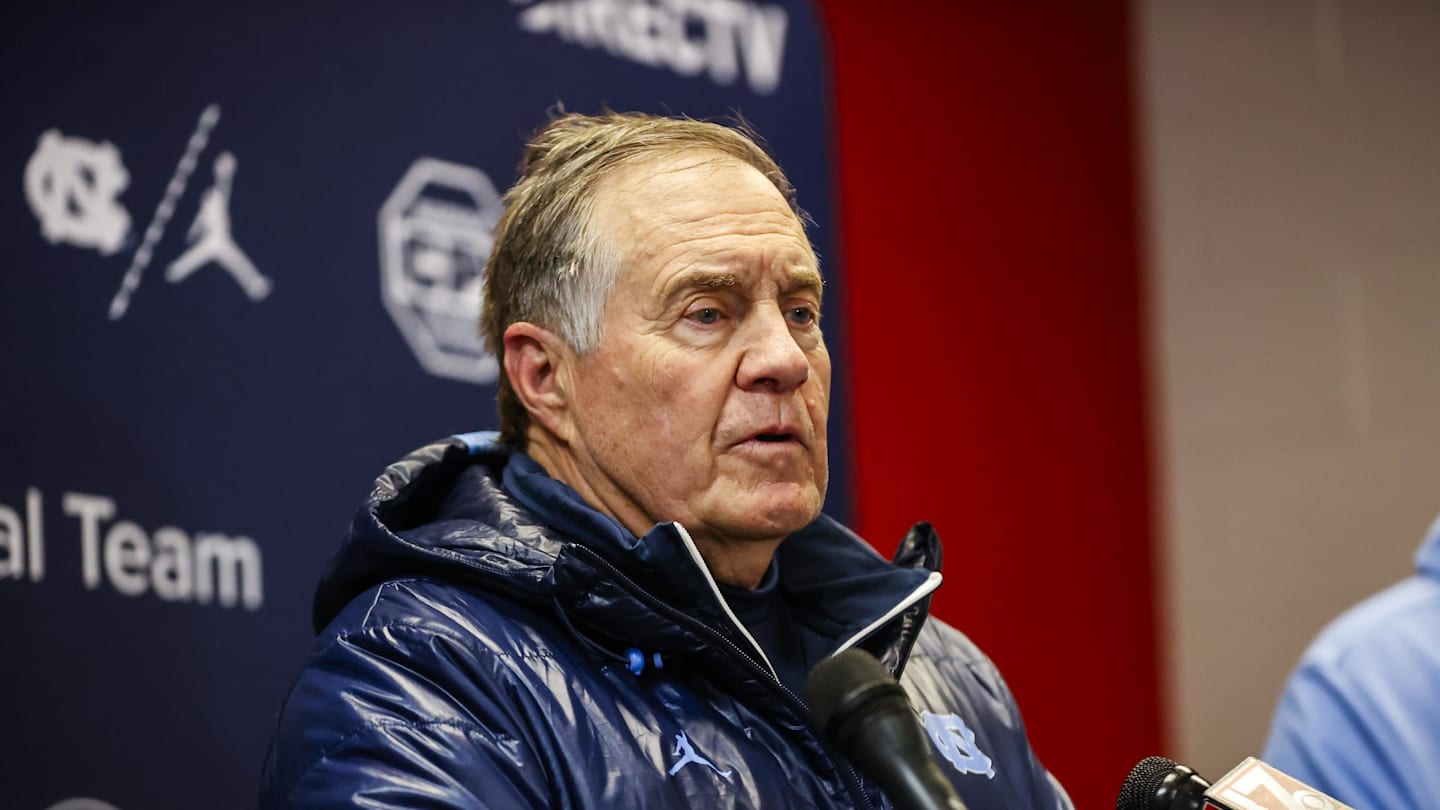 Bill Belichick's Hall of Fame Snub Gets Wow-Worthy Comment from Chargers Great