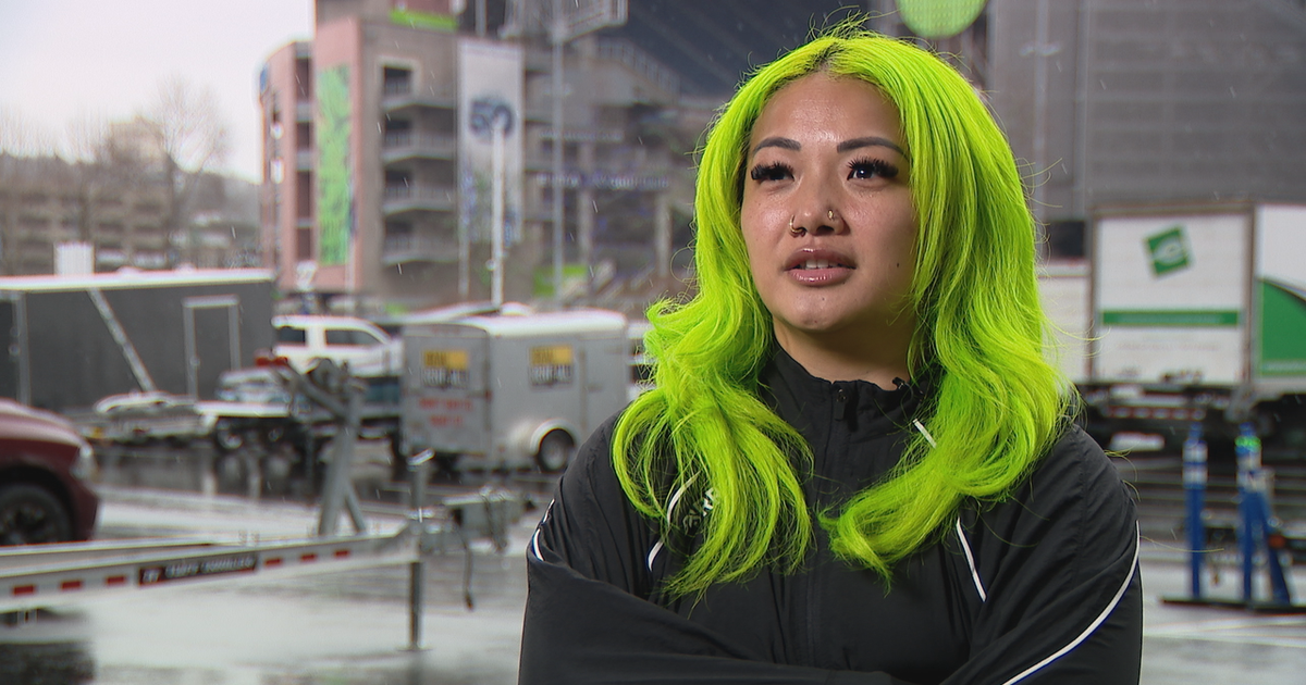 Seattle sports influencer goes viral at NFC championship