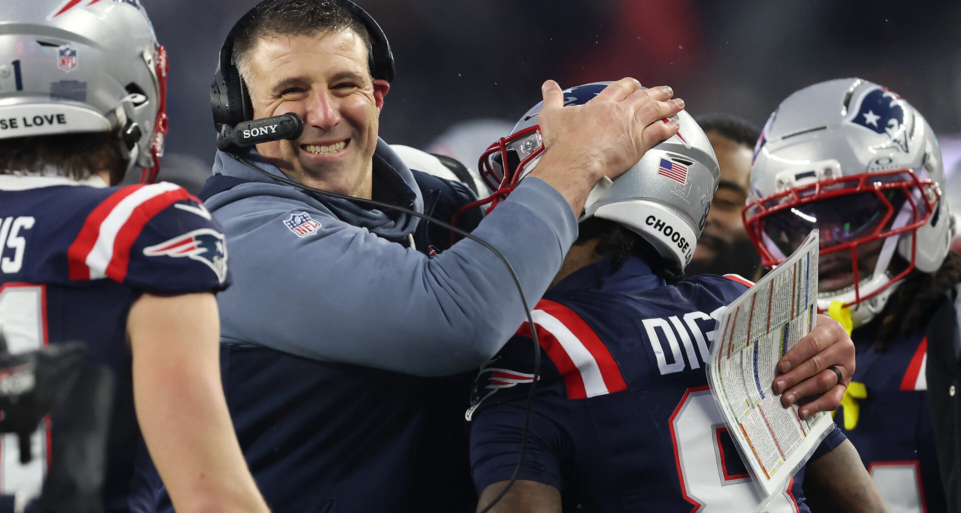 RG3 Rips Titans Firing Mike Vrabel Amid Patriots Super Bowl Run