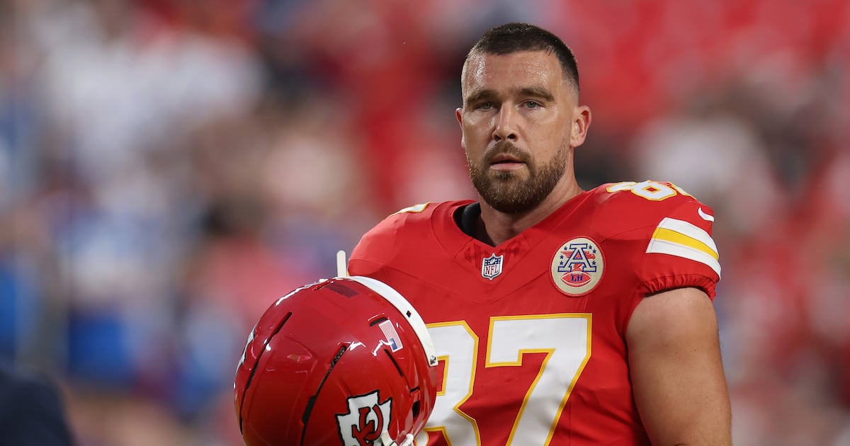 K.C. Chiefs TE Travis Kelce takes stake in Sleep Number as part of partnership