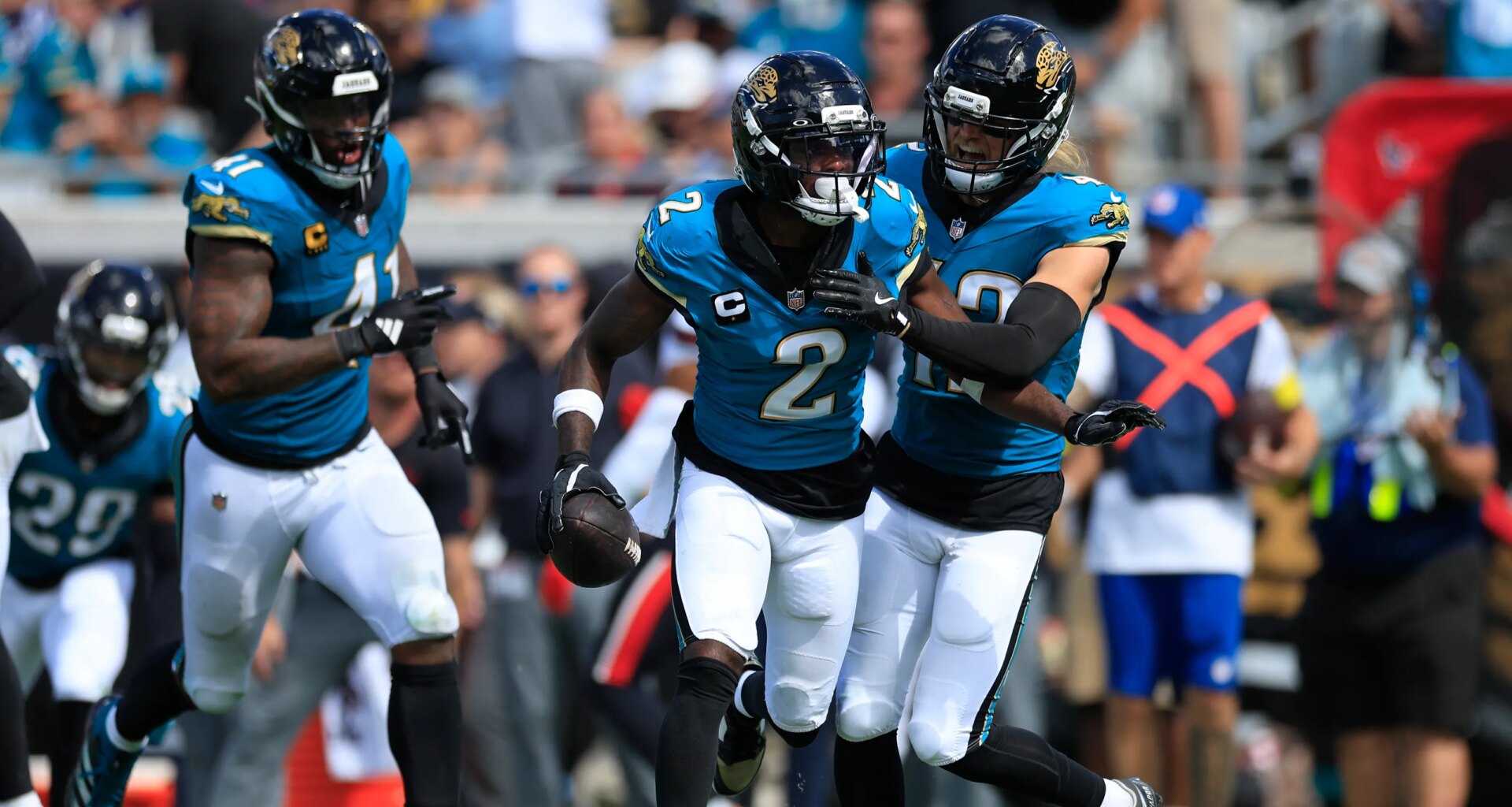 Who was Jacksonville Jaguars best free agent signing in 2025?