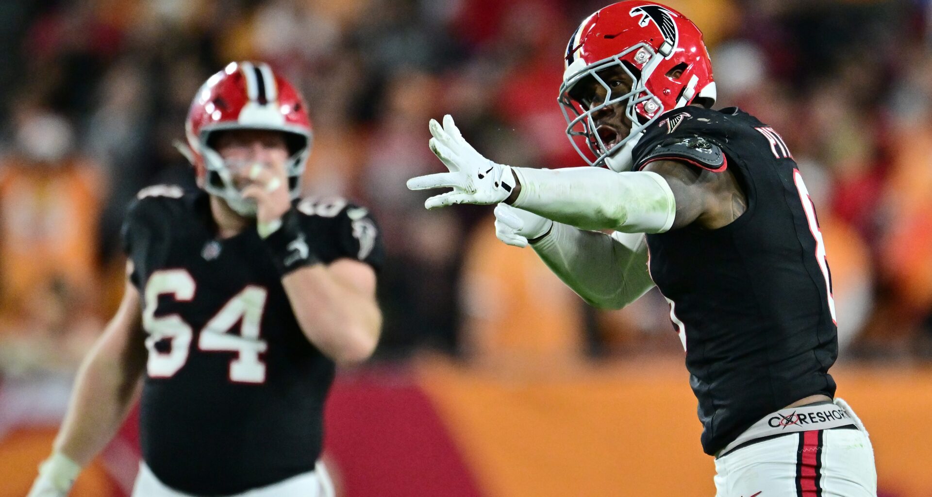 Commanders Urged to Make Big Move for Free Agent TE Kyle Pitts