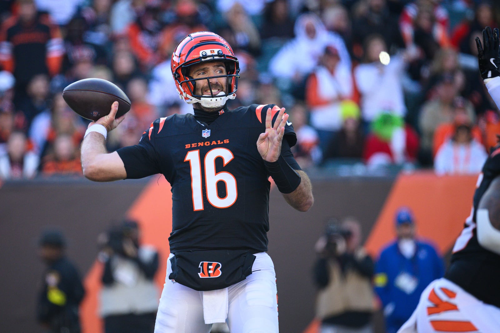 Cincinnati Bengals quarterback Joe Flacco steps back to pass in the second quarter of their game against the New England Patriots on Saturday, Nov. 23, 2025 at Paycor Stadium. JEREMY MILLER / CONTRIBUTED PHOTO