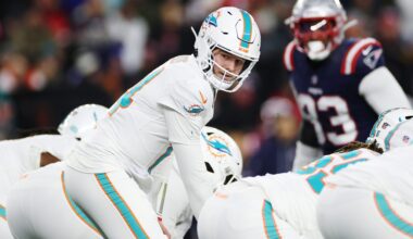 Dolphins Bring Back Former Coach