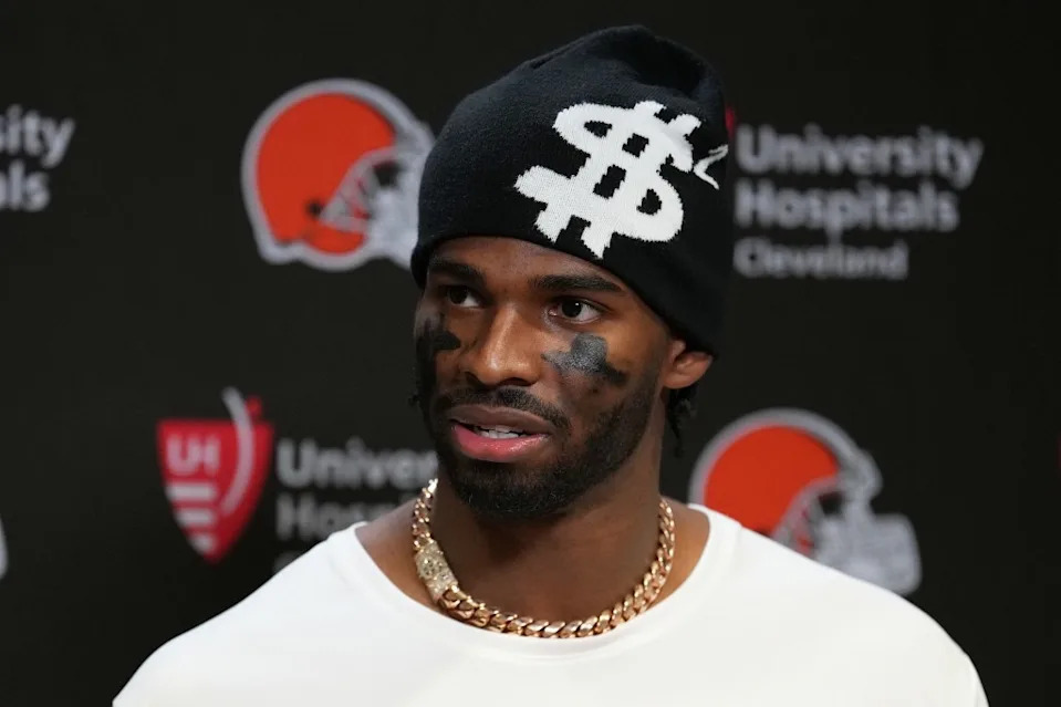 Cleveland Browns quarterback Shedeur Sanders speaks at a news conference after an a win against the Cincinnati Bengals, Sunday, January 4, 2026, in Cincinnati. AP