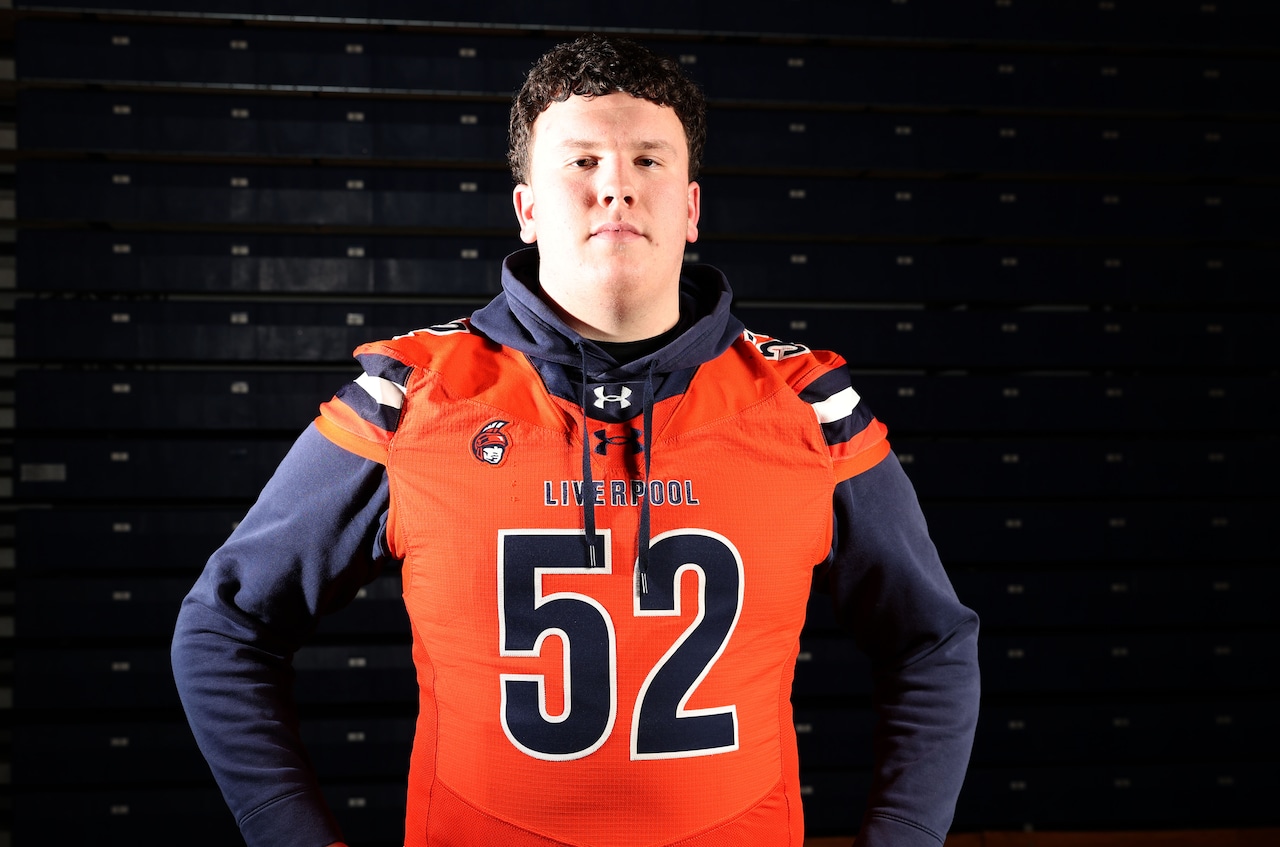 Dennis Nett:  All-CNY Fall photo shoot.