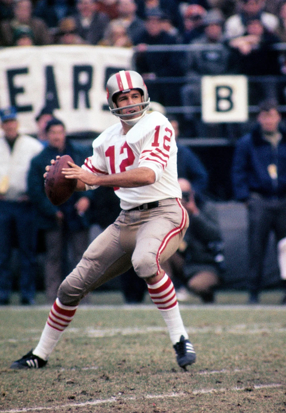 San Francisco 49ers quarterback John Brodie in action against the Chicago Bears at Wrigley Field.