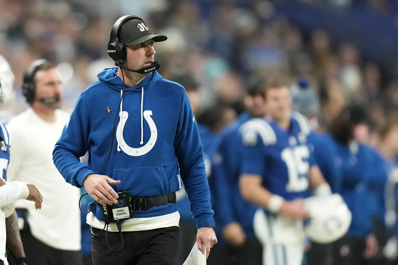 Shane Steichen is reportedly coming back as Colts head coach. (AP Photo/AJ Mast)