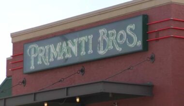 Primanti Bros. bans cowboy hats ahead of Steelers-Texans matchup