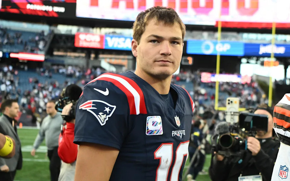 New England Patriots quarterback Drake MayeBrian Fluharty-Imagn Images