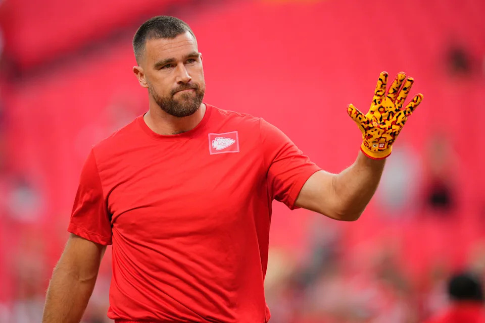 Oct 12, 2025; Kansas City, Missouri, USA; Kansas City Chiefs tight end Travis Kelce (87) practices before the game against the Detroit Lions at GEHA Field at Arrowhead Stadium. Mandatory Credit: Jay Biggerstaff-Imagn Images