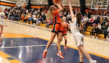 Chargers take off in second quarter to defeat Farmington | Sports