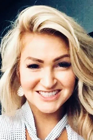 Linkedin Stephanie Macdonald.