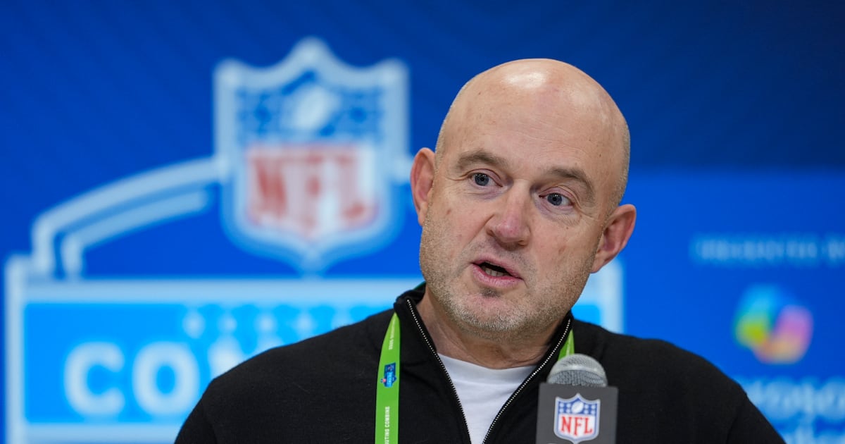 After 6-11 season, Duke Tobin takes blame, sticks With status quo