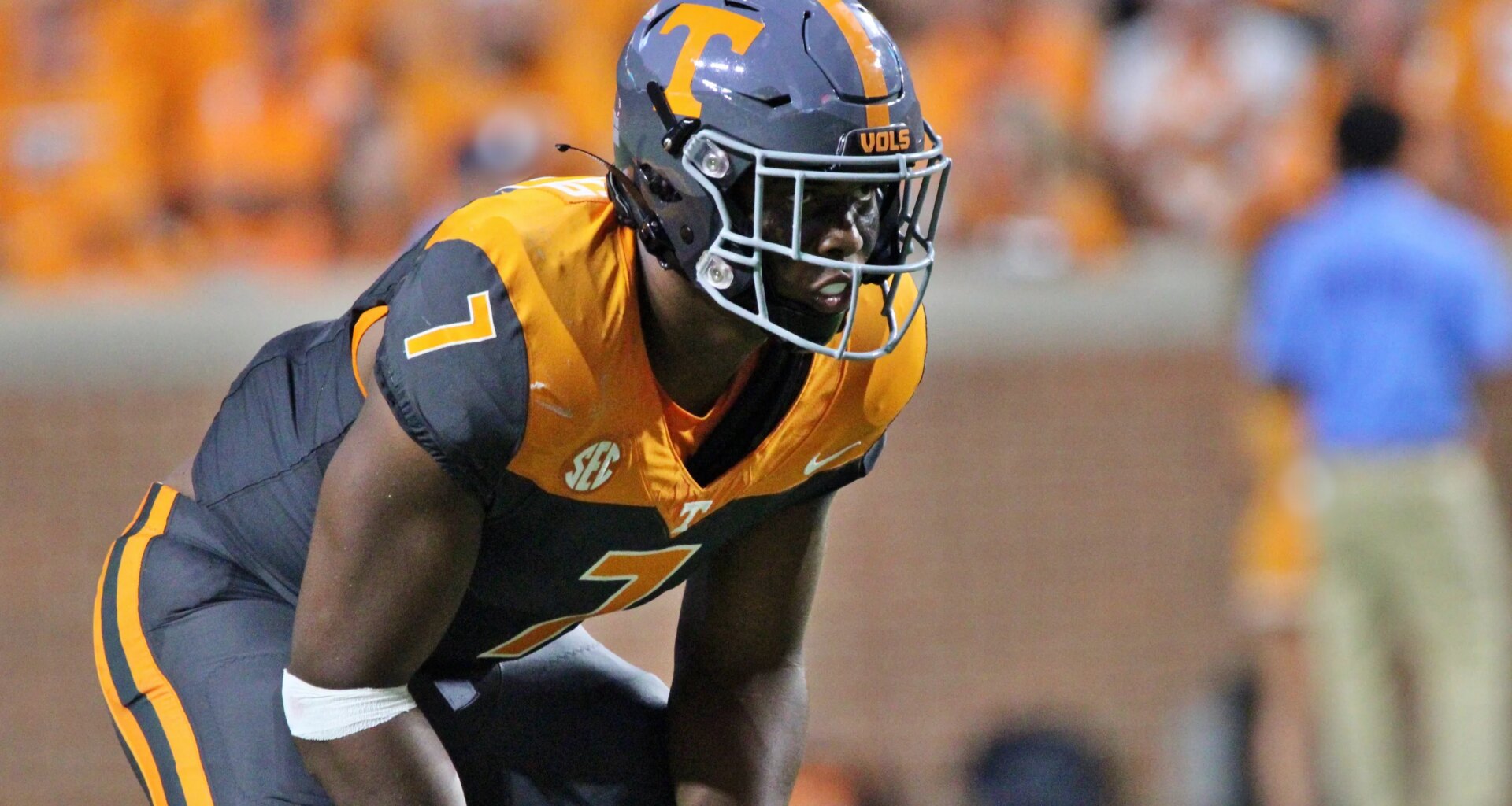 Former Vol withdraws from 2026 NFL draft, enters transfer portal