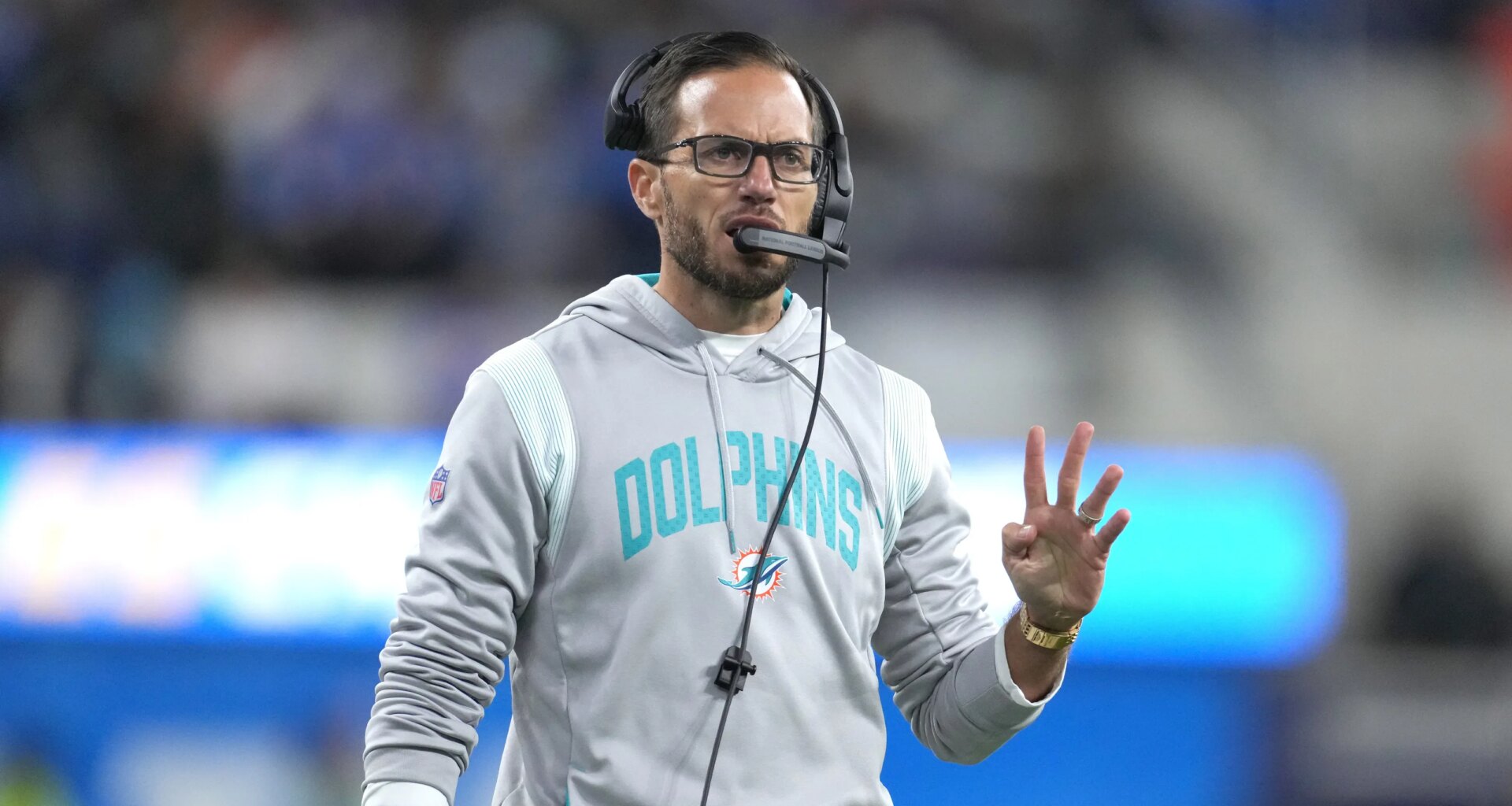 Tennessee Titans to interview Mike McDaniel for head coaching vacancy