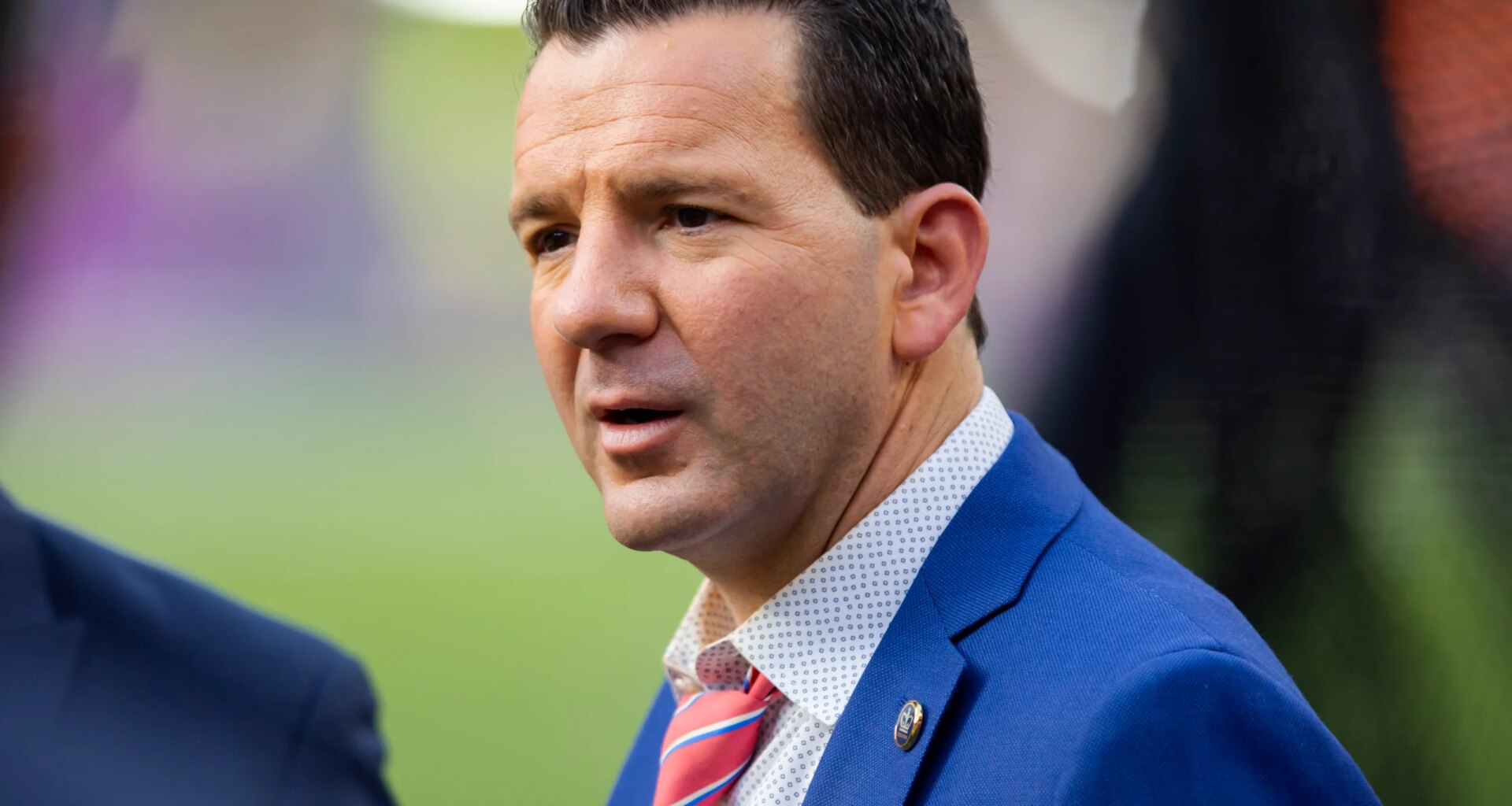 NFL insider says "fans get very mad" at Eagles offensive coordinators