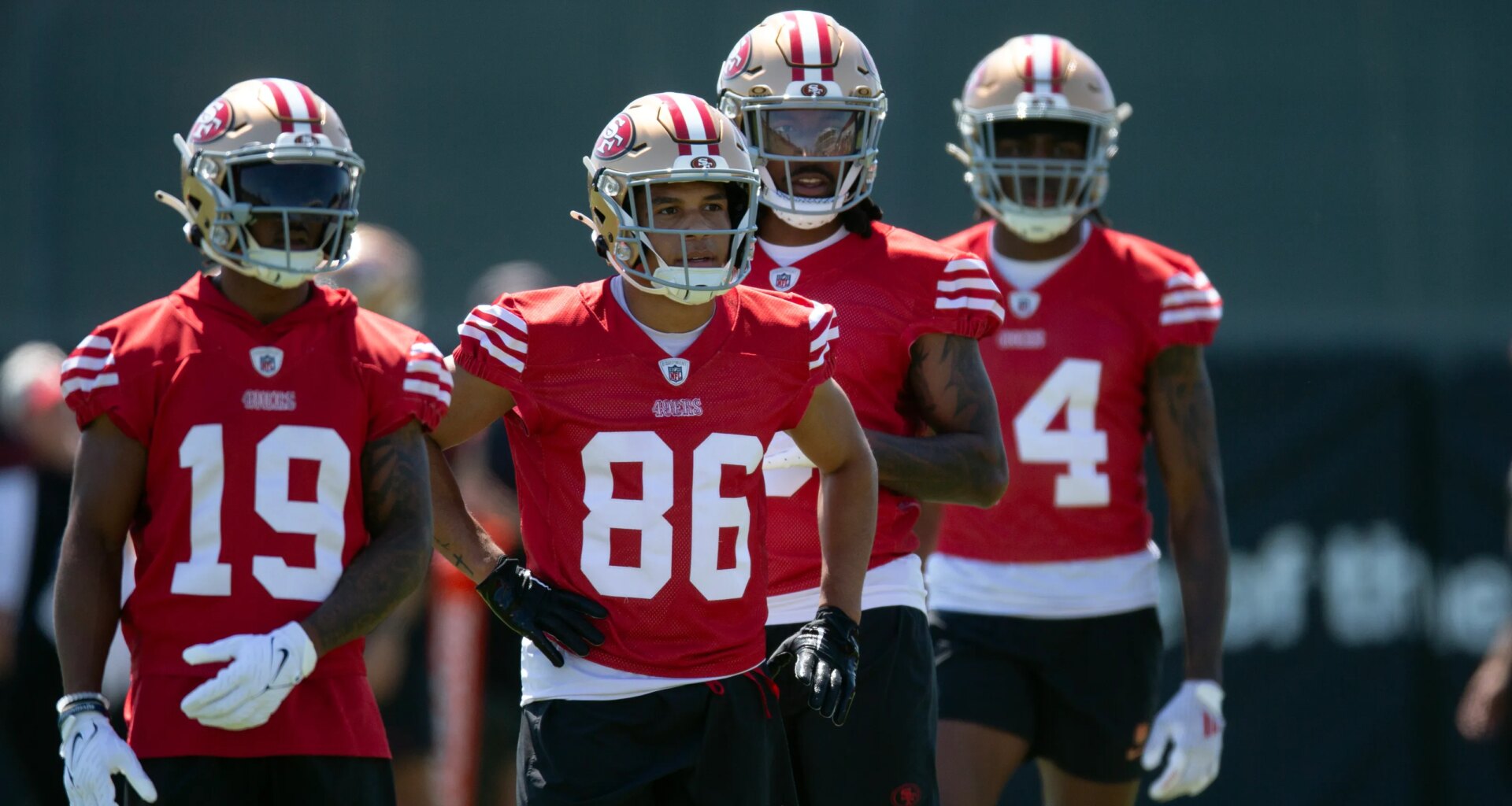 14 players sign reserve/future deals