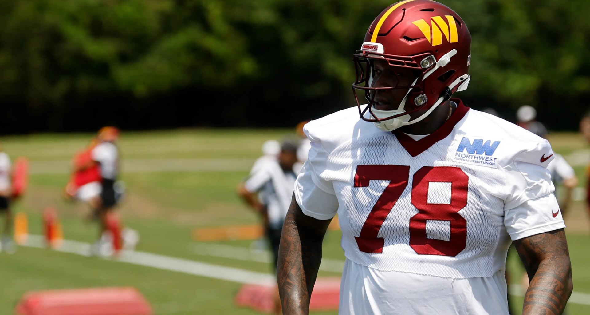 Laremy Tunsil sends another message