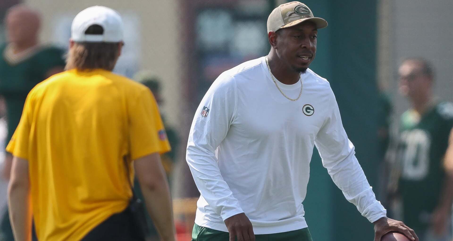Packers coach to interview; Michael Irvin's new show
