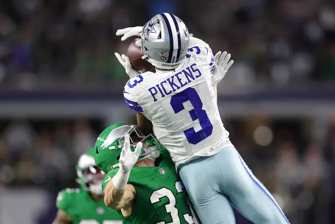 ARLINGTON, TEXAS - NOVEMBER 23: George Pickens #3 of the Dallas Cowboys catches the ball in the fourth quarter against the Philadelphia Eagles at AT&T Stadium on November 23, 2025 in Arlington, Texas. (Photo by Stacy Revere/Getty Images)