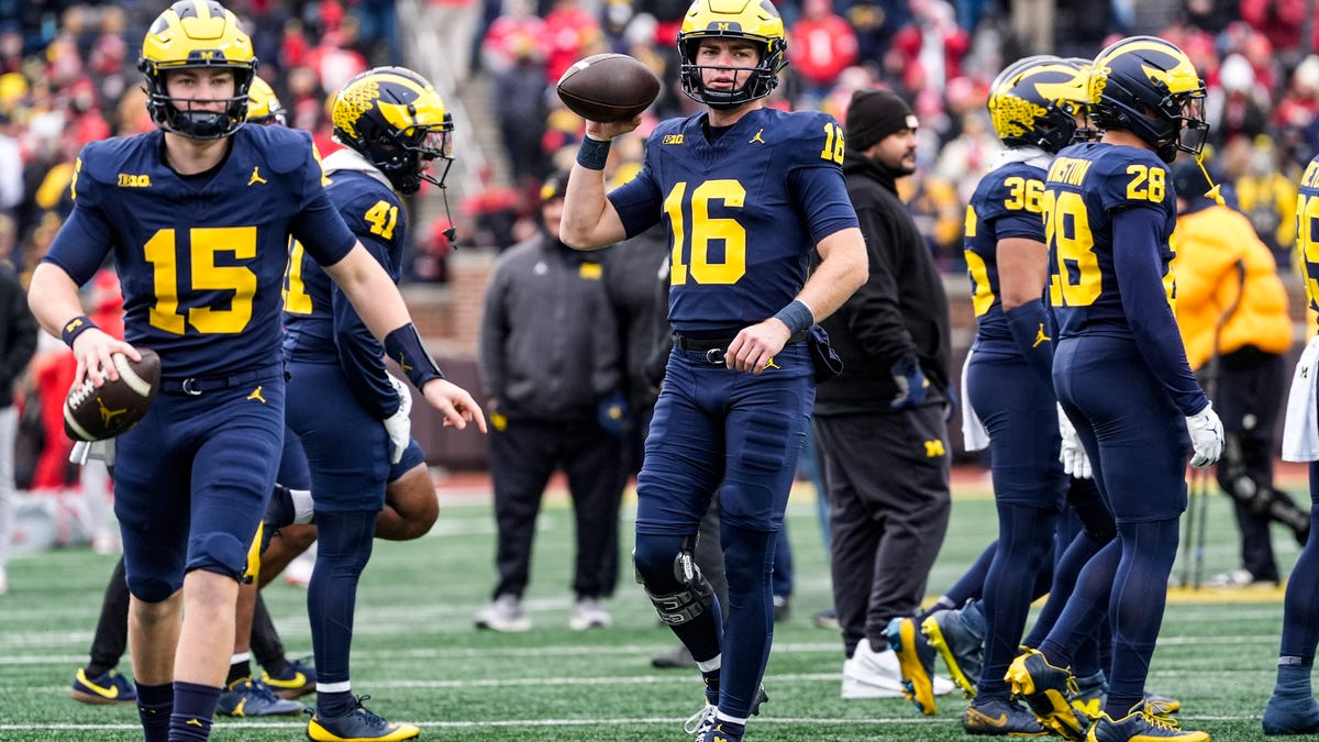 Michigan football transfer portal tracker 2026