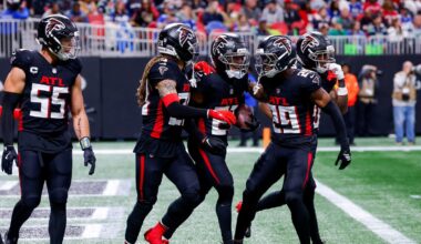 Khalid Kareem replaces Mike Hughes in Week 18