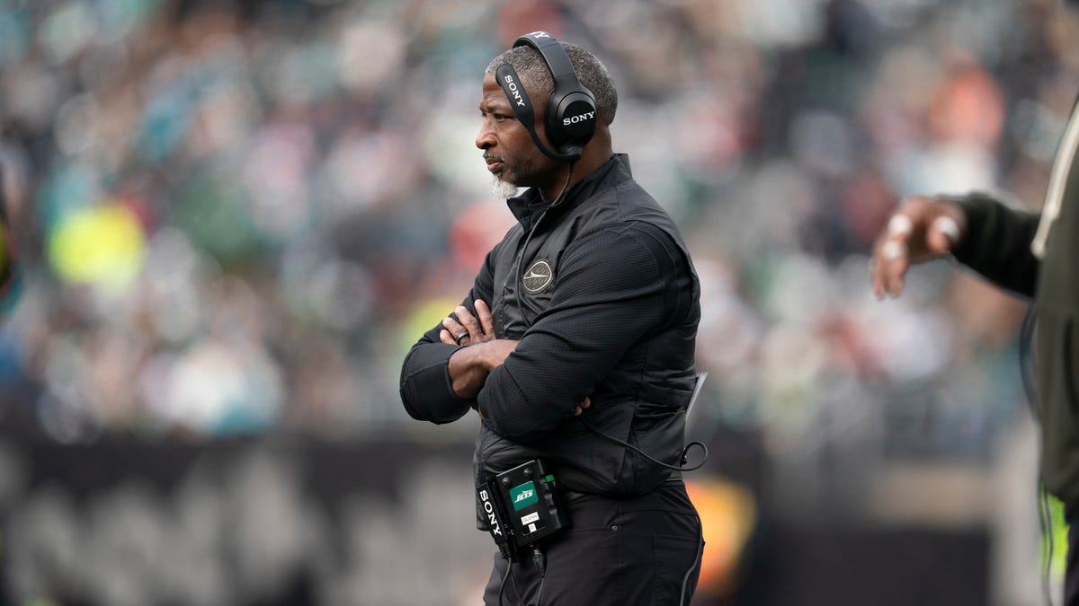 NY Jets vs Bills TV channel, start time, streaming info