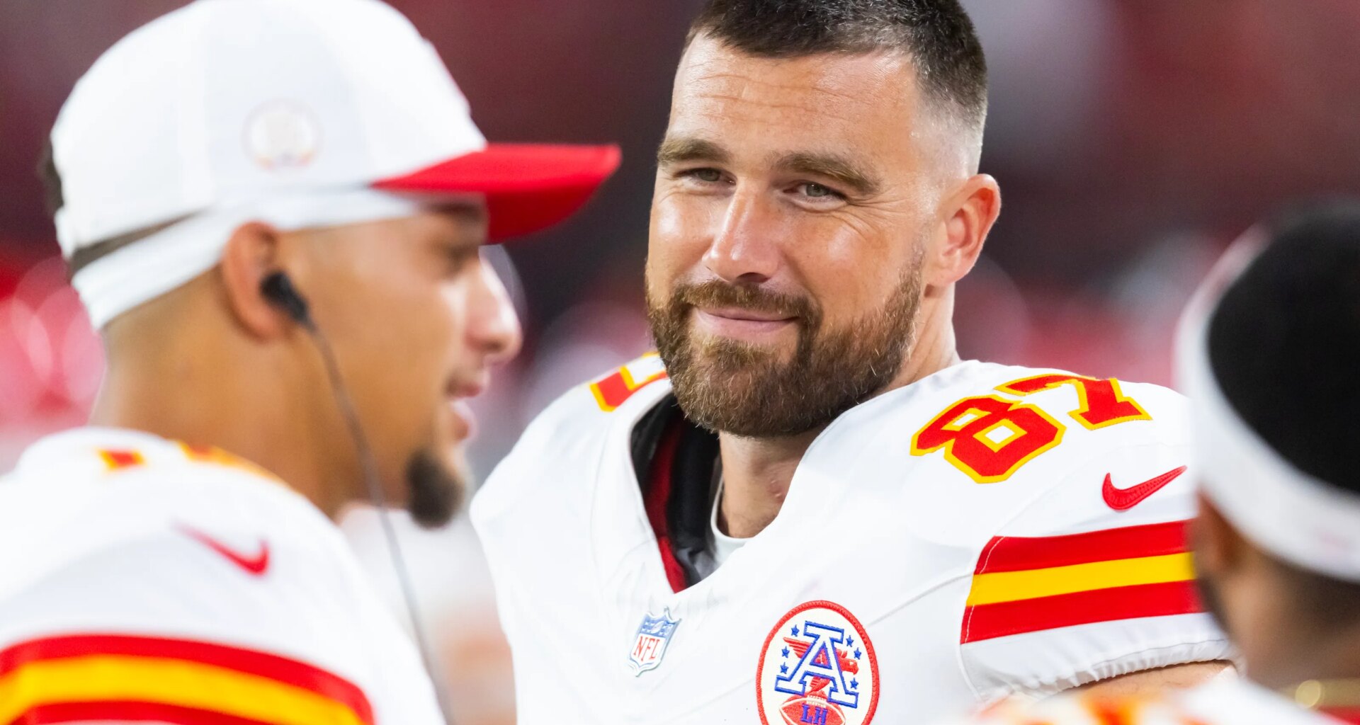 How much money did Chiefs TE make in 2025?