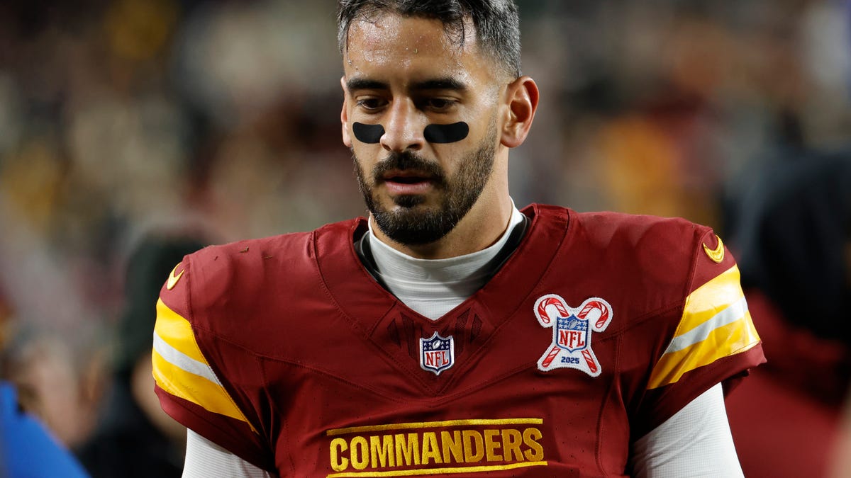 Tunsil, Mariota ruled out for Week 18 at Eagles