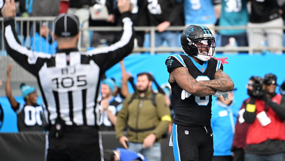 Ja'Tavion Sanders injury update, status vs. Buccaneers in Week 18