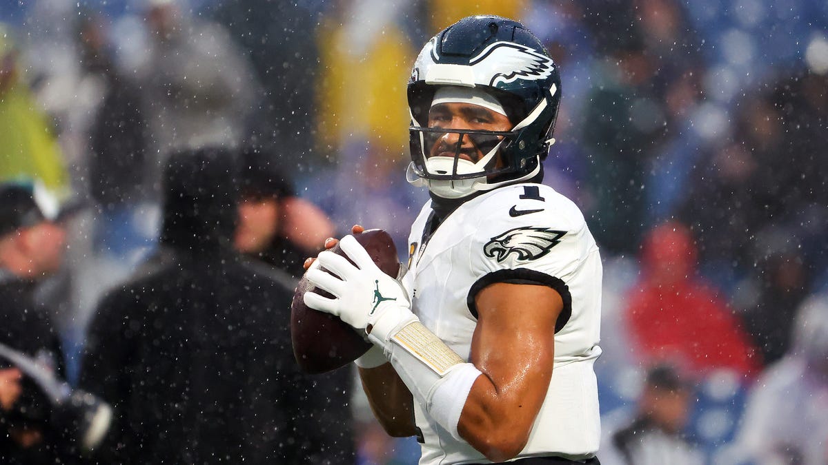 Eagles are expected to rest key starters in Week 18 vs. the Commanders