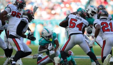 Jaylen Wright player props odds, tips and betting trends for Week 18