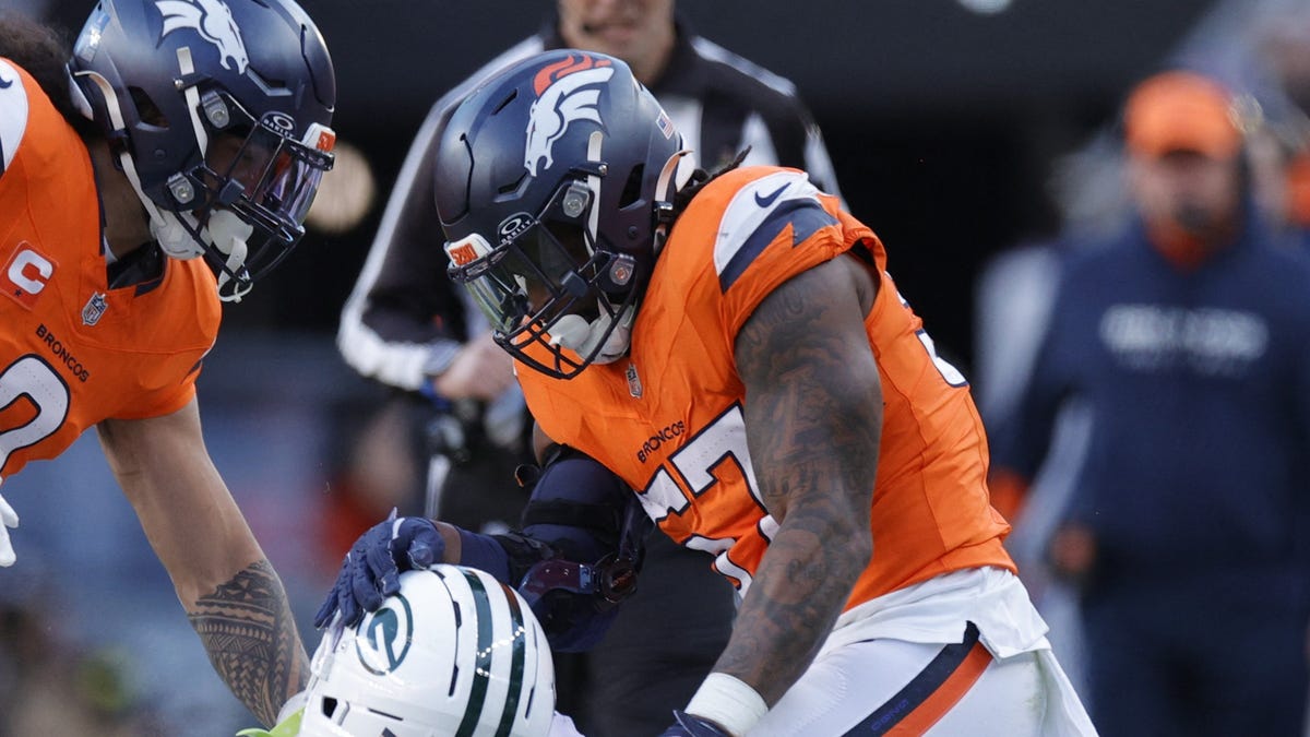 Denver Broncos injury report: Dre Greenlaw remains sidelined