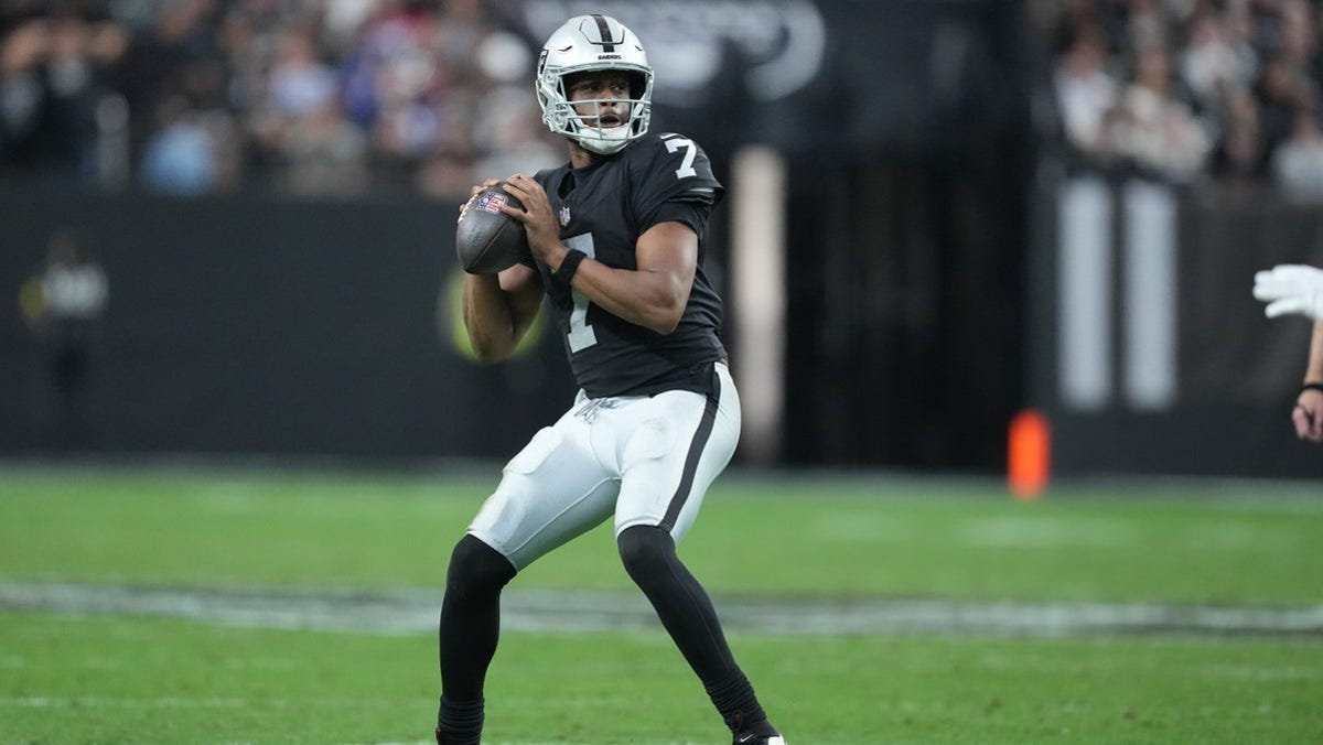 Geno Smith injury update, status vs. Chiefs in Week 18