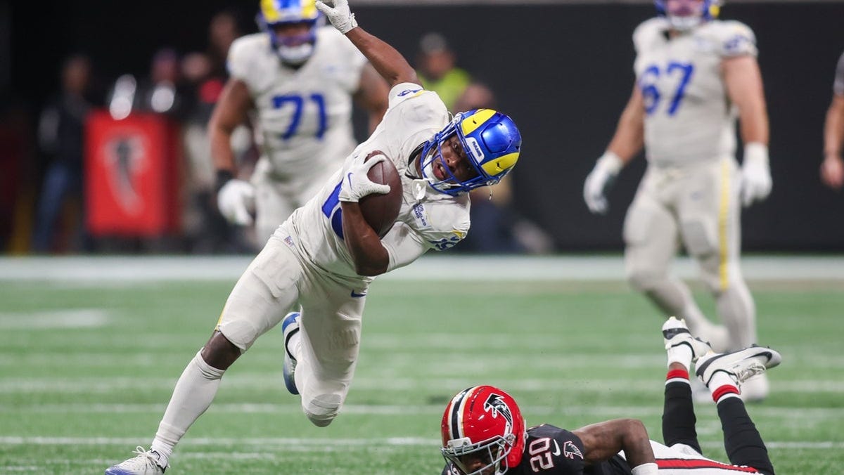 Xavier Smith injury update, status vs. Cardinals in Week 18