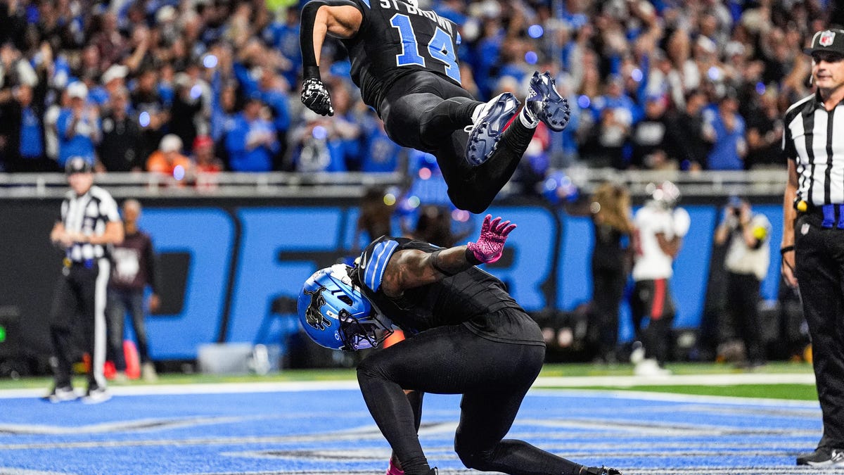 Are the Detroit Lions playing today? When is matchup vs. Bears