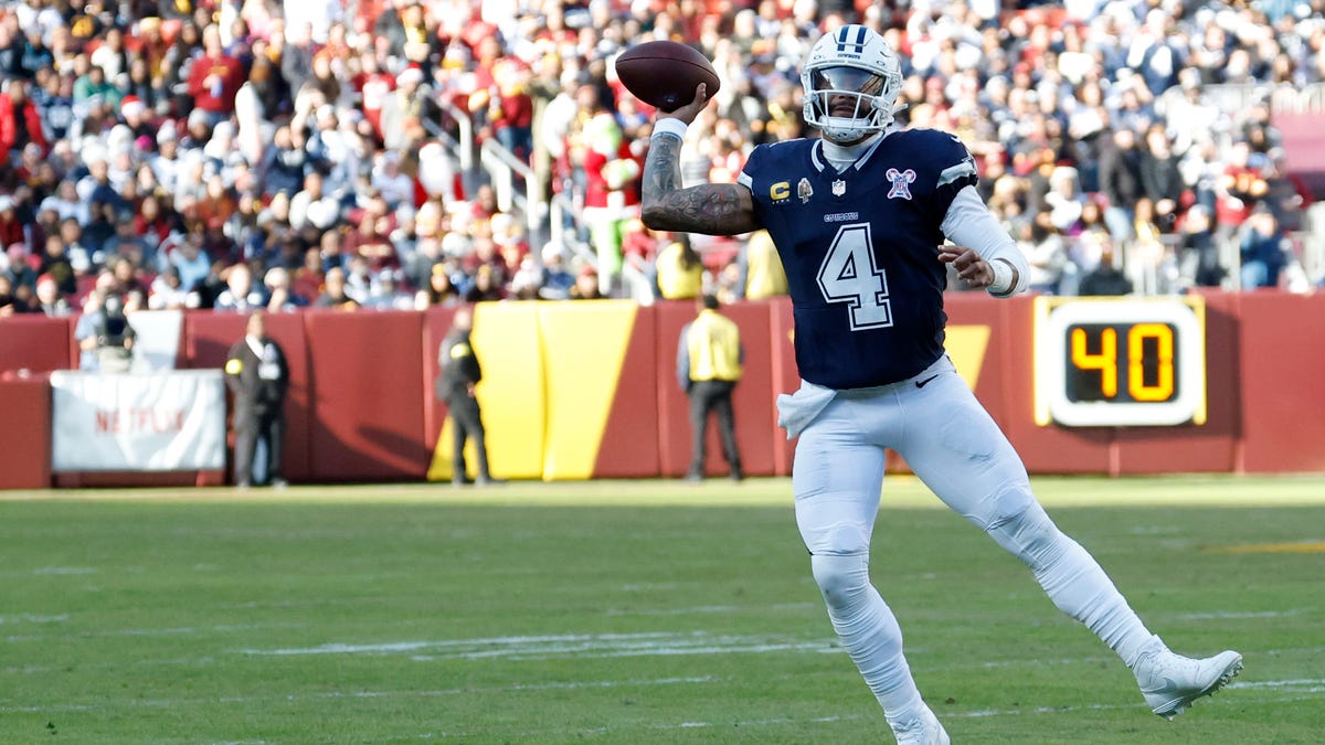 Cowboys at Giants odds, picks and predictions