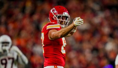 Chiefs at Raiders odds, picks and predictions
