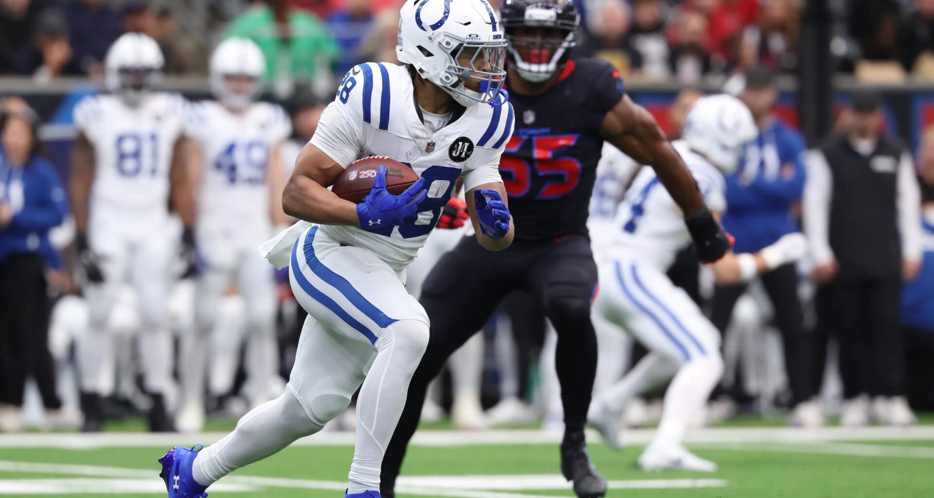 6 Colts received votes but left off rosters