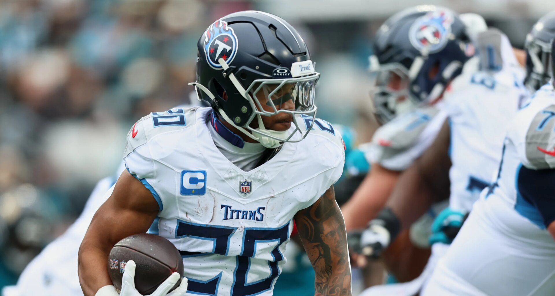 Titans' Tony Pollard fell just 18 yards short of significant incentive