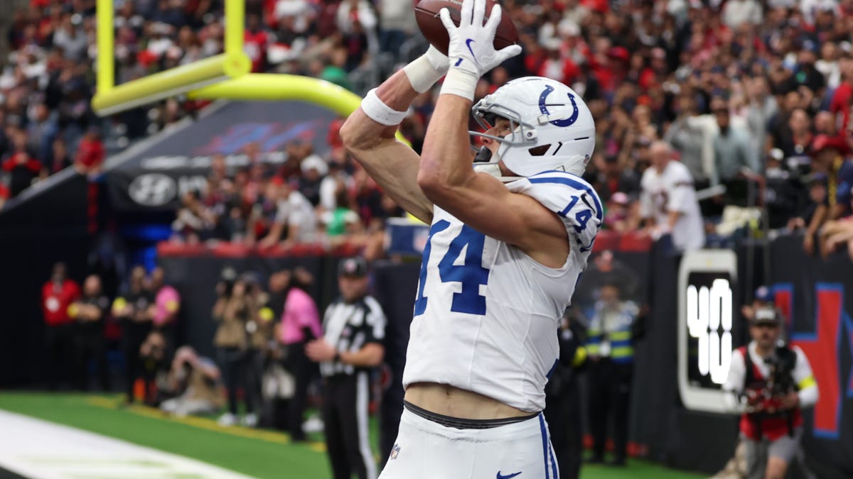 WR Alec Pierce ejected from Colts vs. Texans NFL Week 18 game