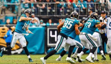 FedEx delivers Player of Week award to Jaguars quarterback Trevor Lawrence